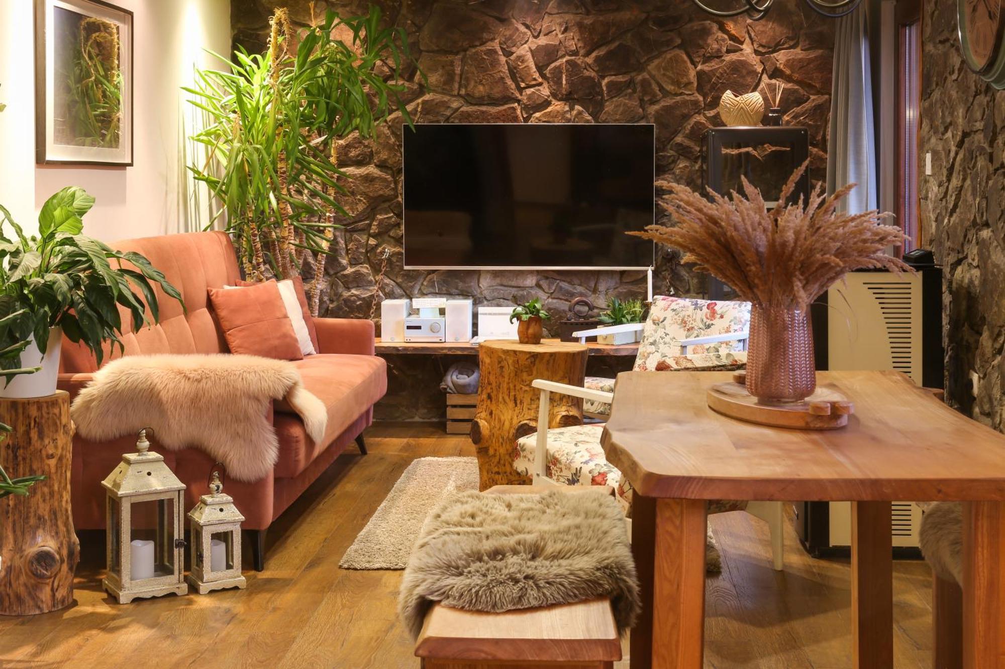 فيلا House Arupium - Hot Tub Otočac المظهر الخارجي الصورة